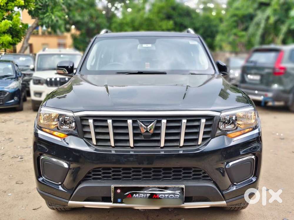 Mahindra Scorpio-n 2.2 Z6 Diesel Mt 7 Str, 2023, Diesel