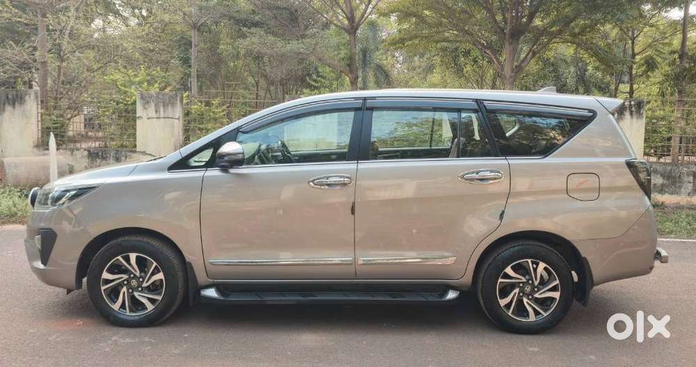 Toyota Innova Crysta 2.4 V 7 Str, 2021, Diesel