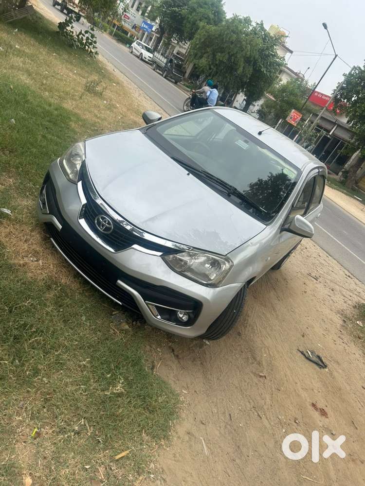 Toyota Etios Liva 2014