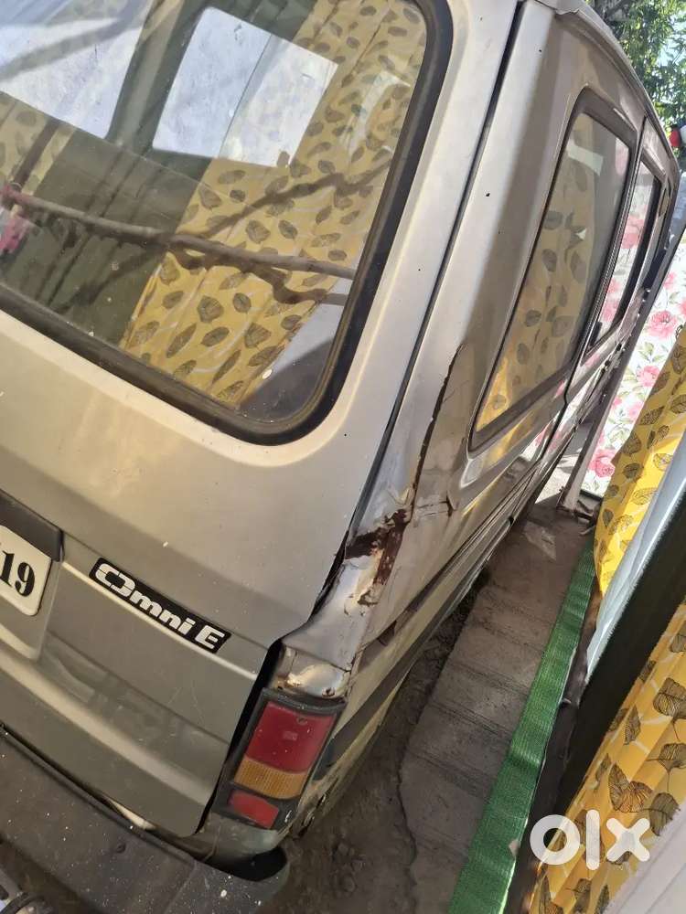Maruti Suzuki Omni 2010 Petrol