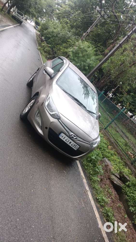 Hyundai I20 Sportz Option 1.4 Crdi, 2013, Diesel