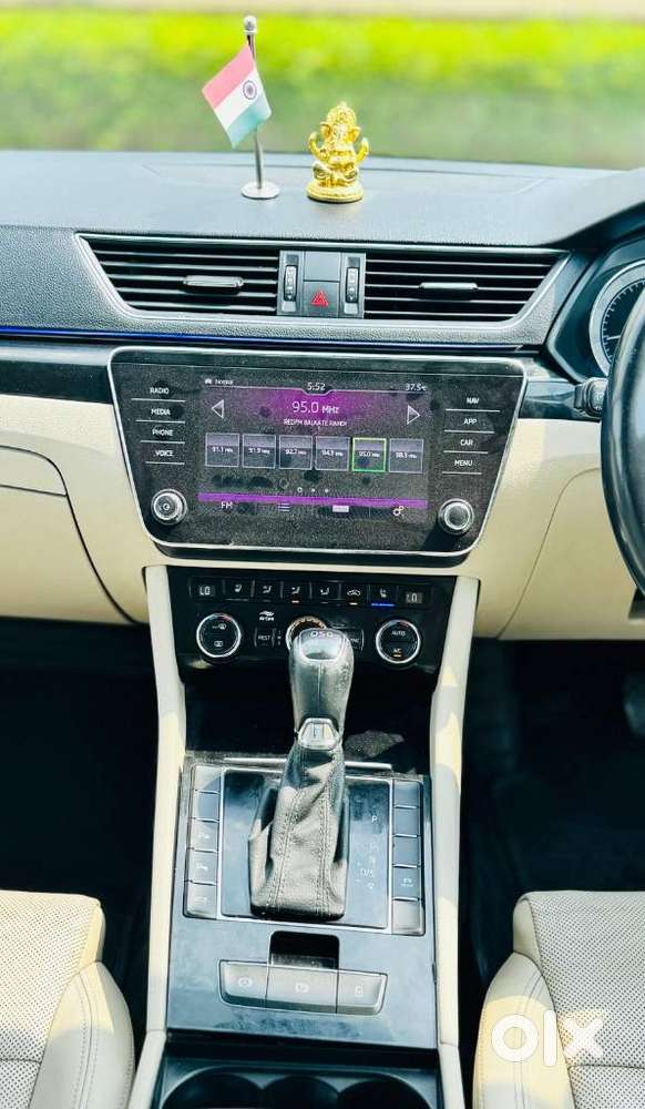Skoda Superb L&k 2.0 Tdi At, 2018, Diesel