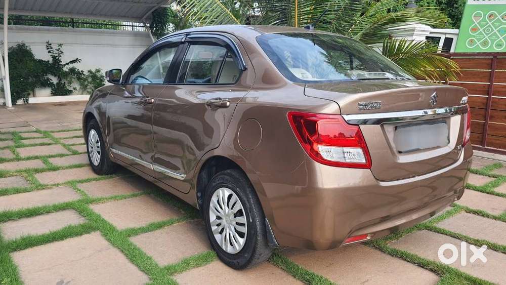 Maruti Suzuki Dzire 1.2 Vxi, 2017, Petrol