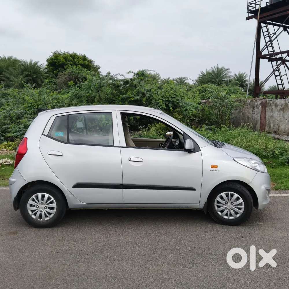 Hyundai I10 Sportz 2015