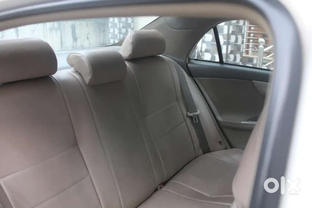 Toyota Corolla Altis 2011 Diesel