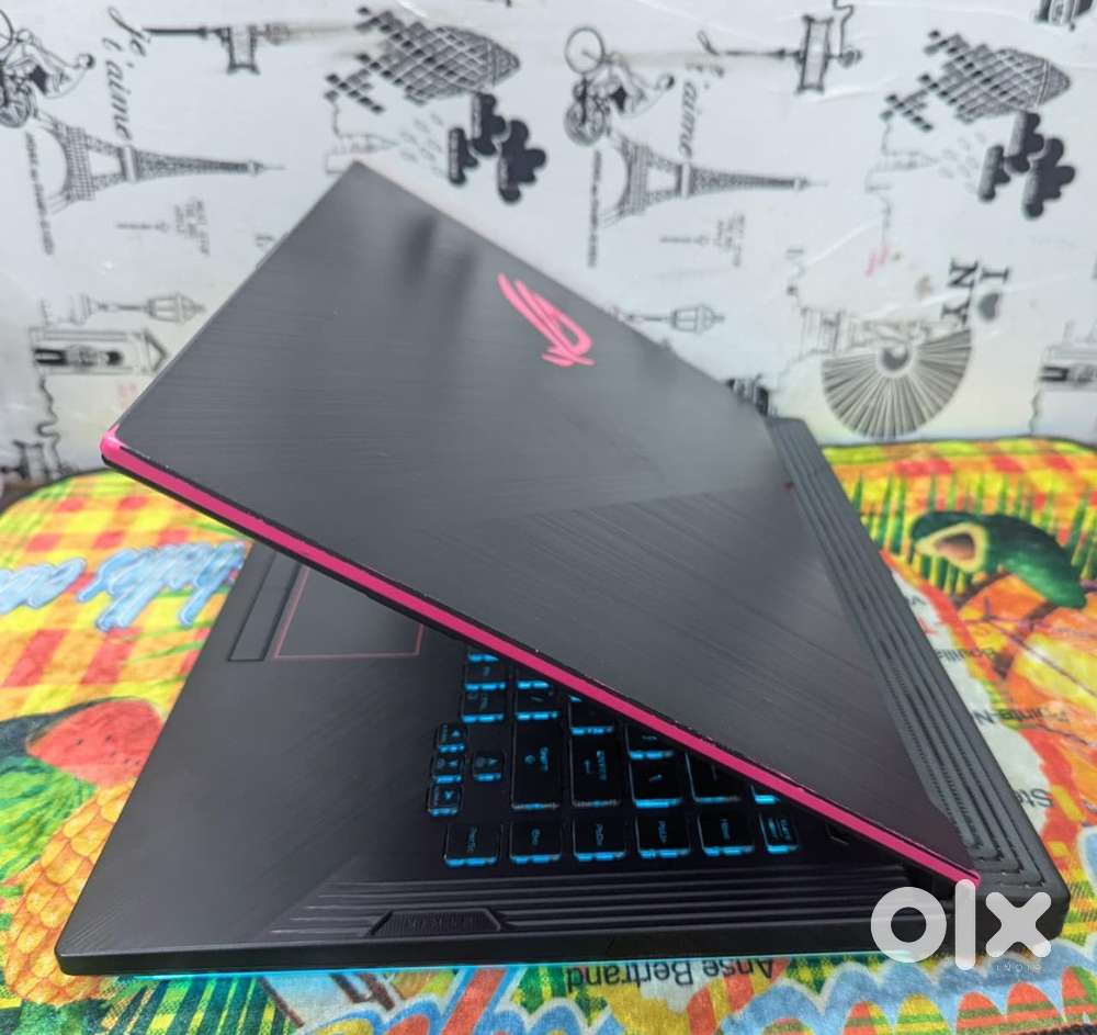 ROG STRIX SERIES GAMING LAPTOP