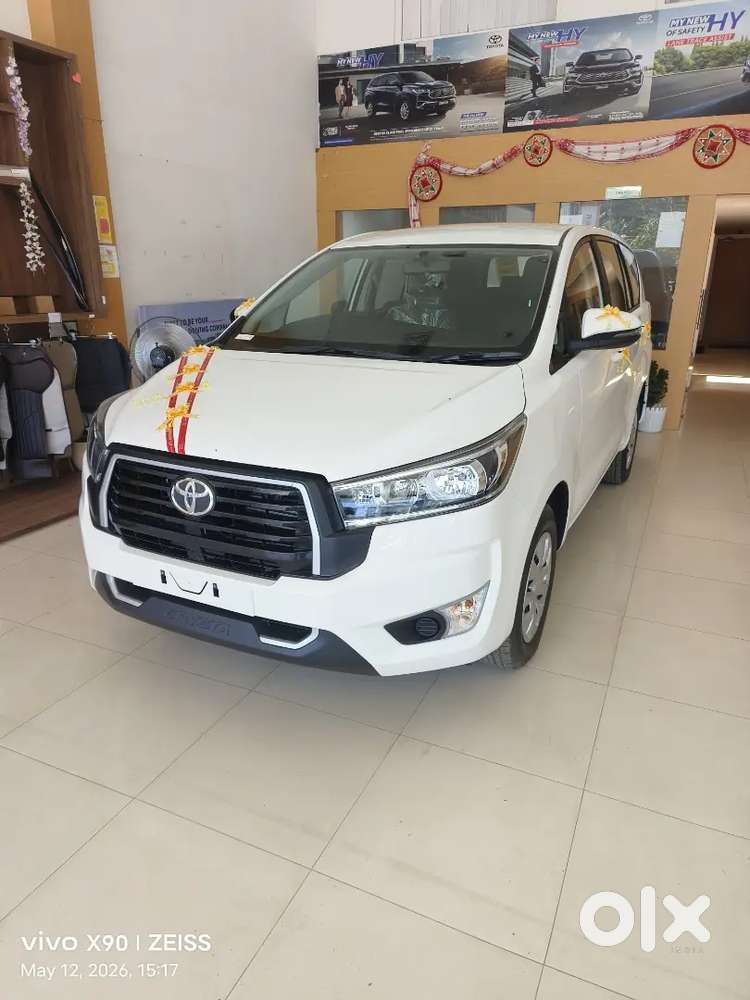 Toyota Innova Crysta 2026 Diesel 200 Km Driven