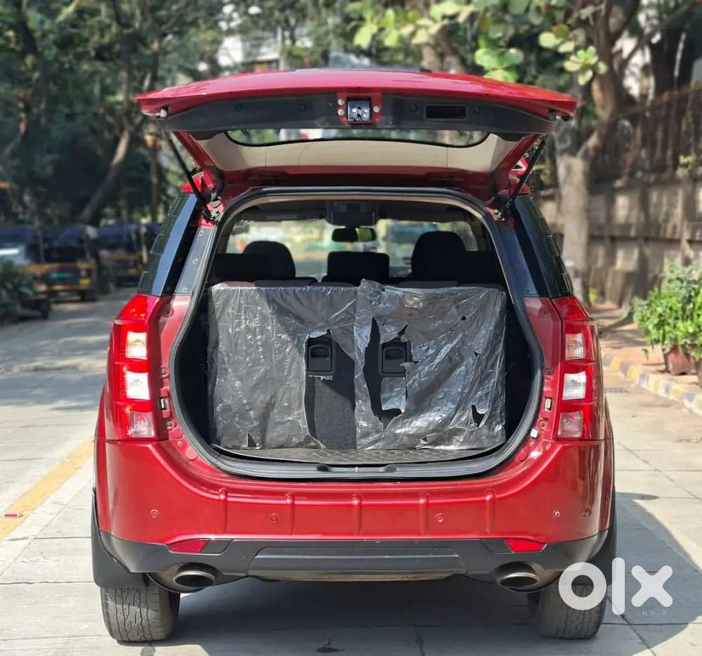 Mahindra Xuv500 2014 Diesel 70000 Km Driven