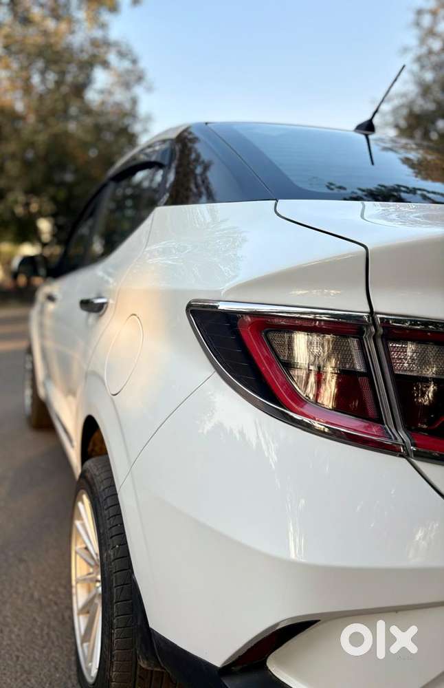 Hyundai Aura S Crdi Manual, 2022, Cng & Hybrids