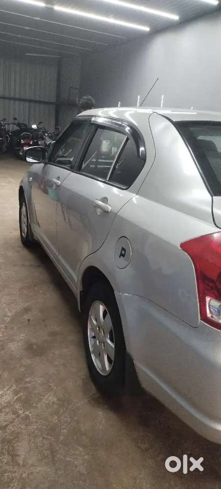 Maruti Suzuki Dzire 2010 Petrol 2010 Km Driven