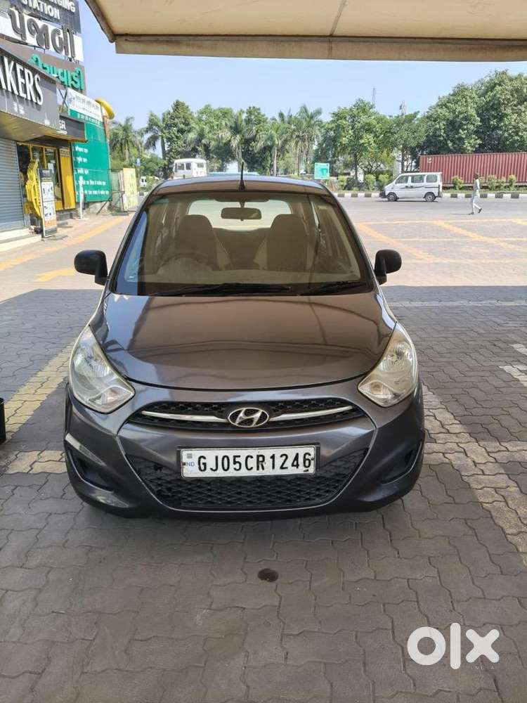 Hyundai Car 2011 Waiting