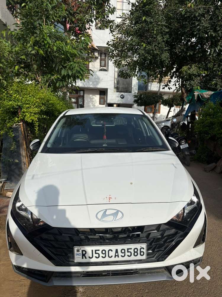 Hyundai New I20 2024 Petrol Well Maintained