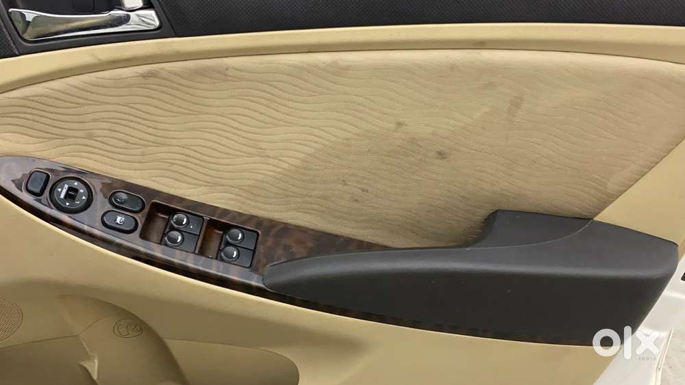 Hyundai Verna Fluidic 1.6 Crdi Sx, 2013, Diesel