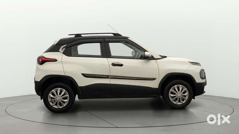 Tata Punch Camo Adventure Mt, 2022, Petrol