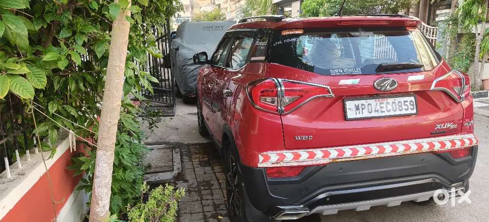 Xuv 300 1.5 Diesel Top Model W8 O, Under Extended Warranty,, Nil Dep I