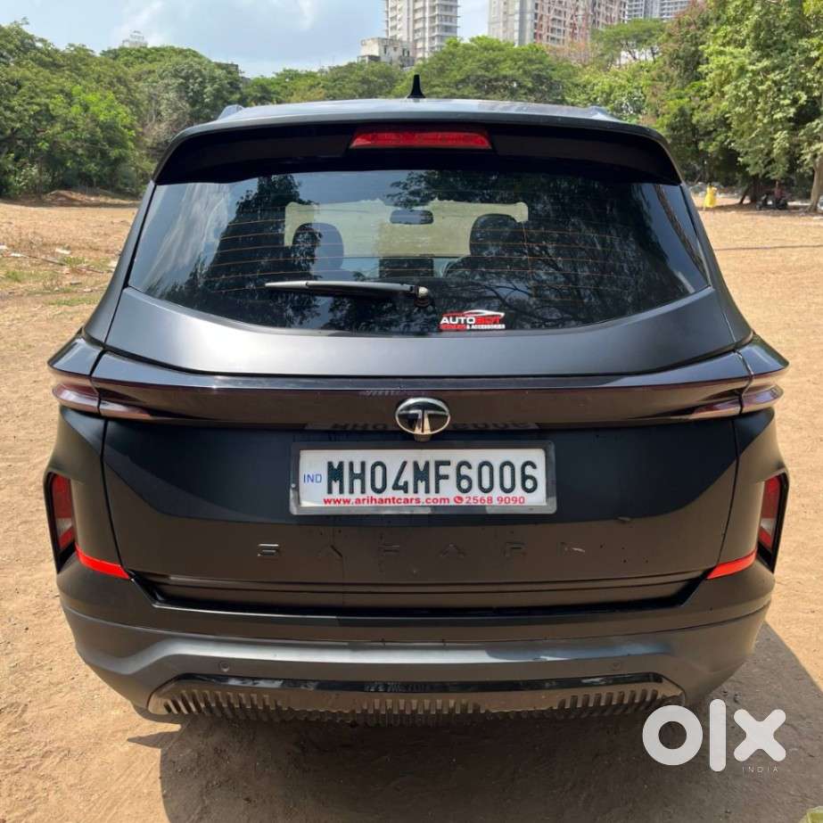 Tata Safari Pure Plus S Dark Edition At, 2024, Diesel