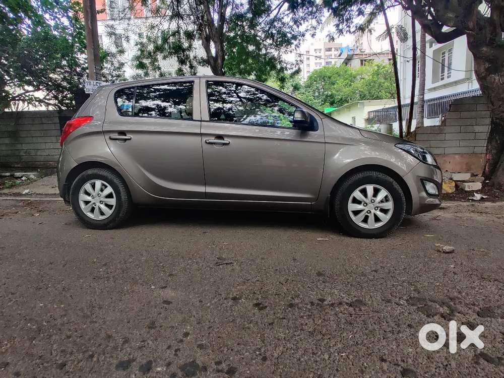 Hyundai I20 2012 Petrol Automatic, Sportz Variant