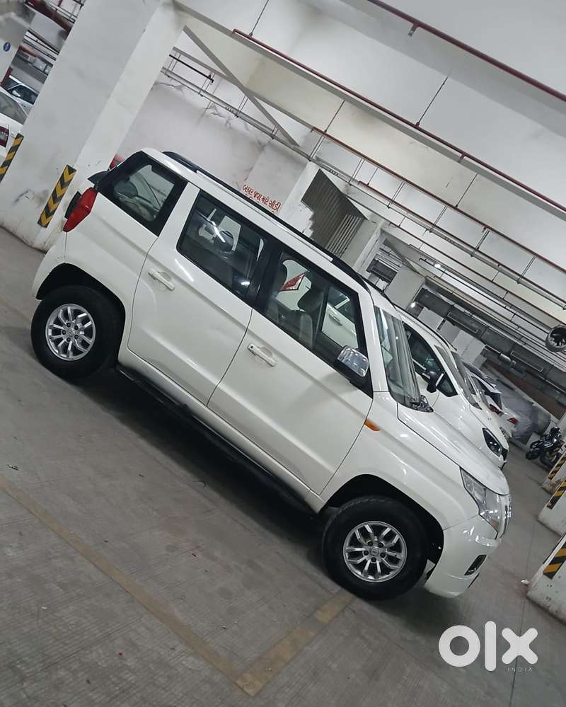 Mahindra Tuv 300 Mhawk100 T8, 2018, Diesel