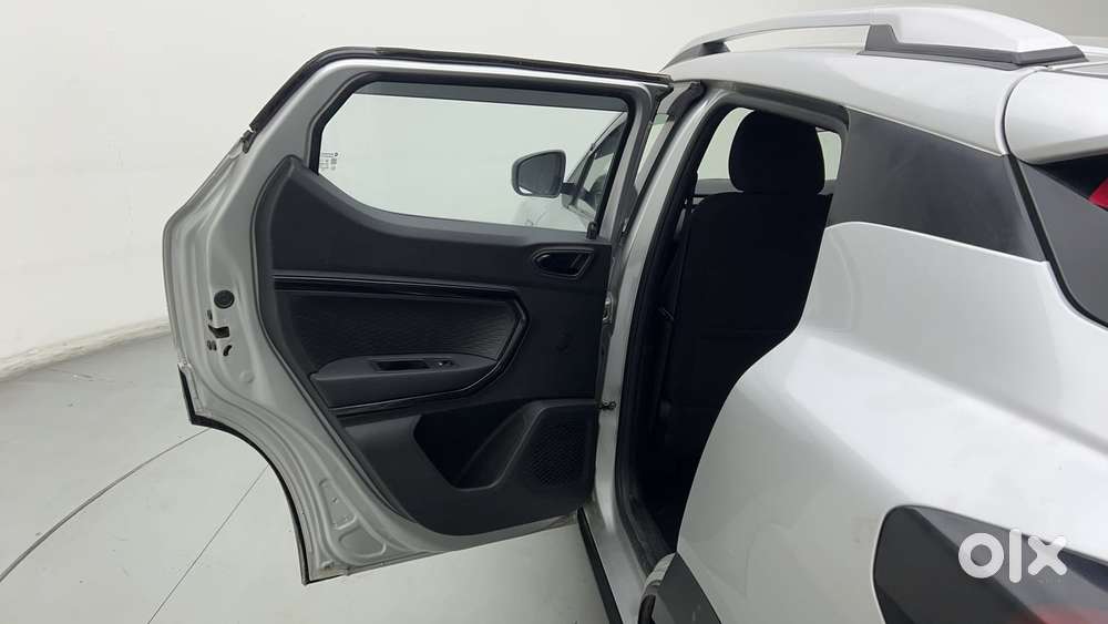Renault Kiger Rxz Turbo Cvt, 2022, Petrol