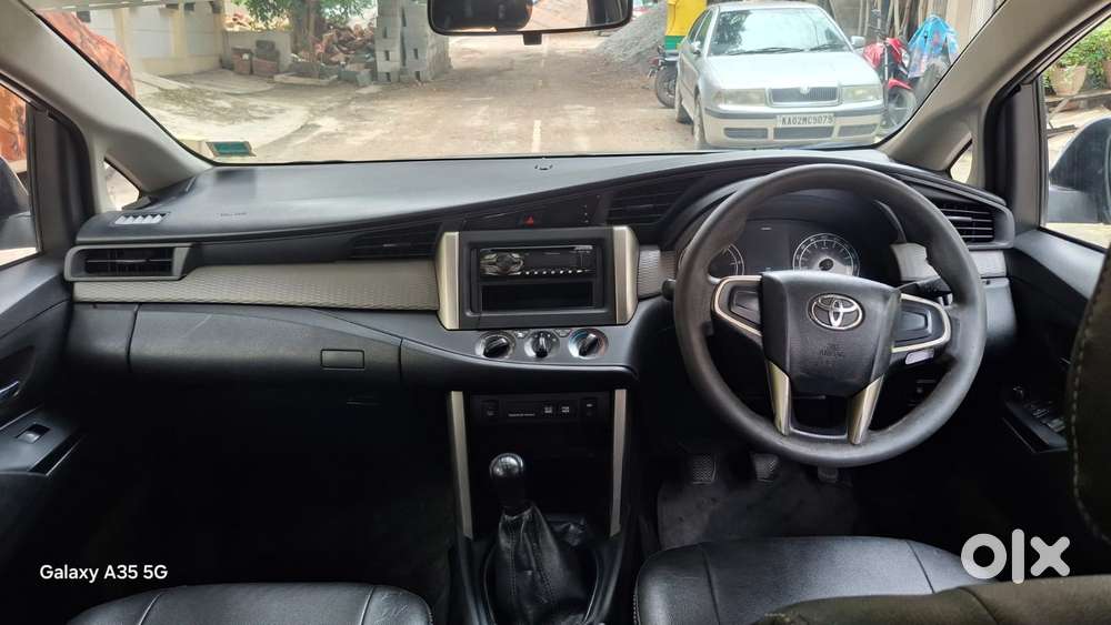Toyota Innova Crysta 2.4 GX MT 8S, 2016, Diesel
