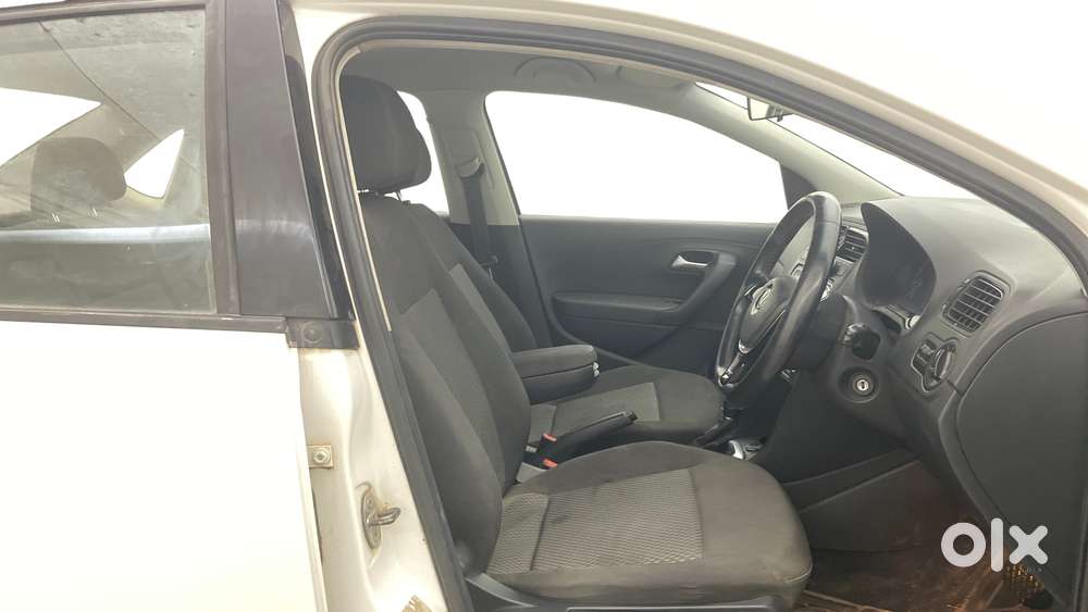 Volkswagen Vento 1.2 Tsi Comfortline At, 2016, Petrol