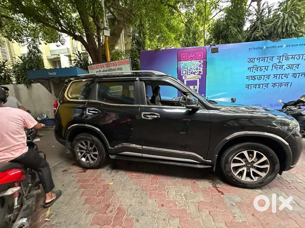 Mahindra Scorpio-n 2023 Petrol 29000 Km Driven