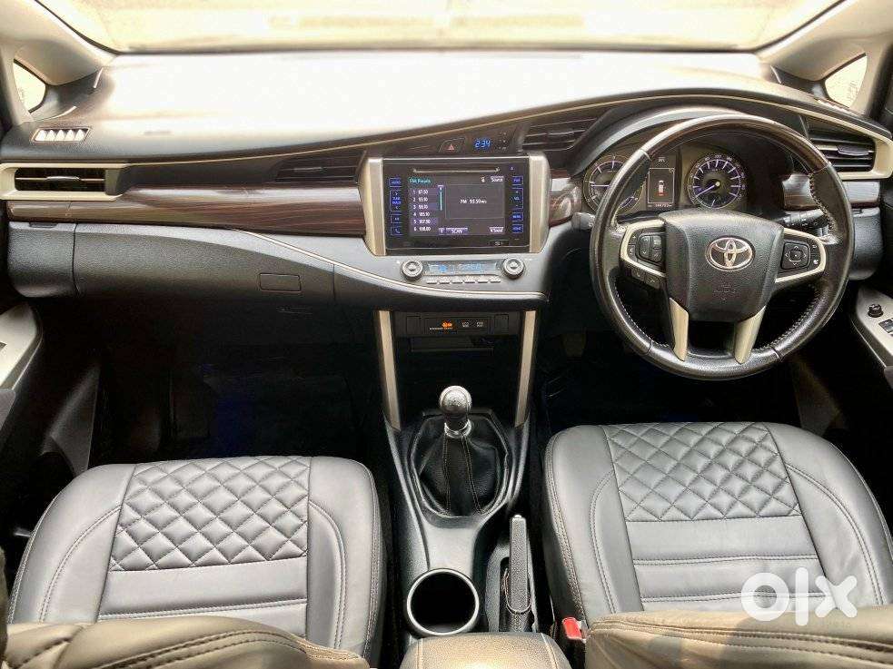 Toyota Innova Crysta 2.4 Vx Mt, 2018, Diesel
