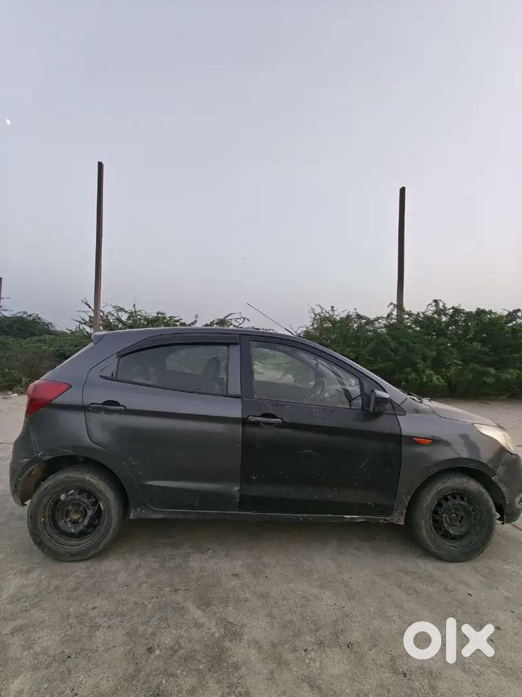 Ford Figo Aspire 2015 Variant