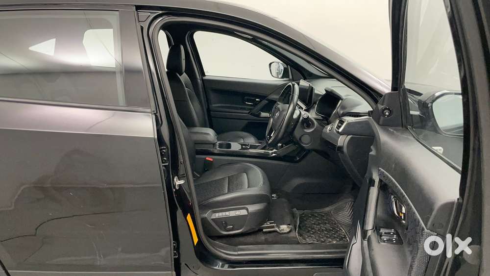 Tata Harrier Xza Plus Dark Edition, 2023, Diesel