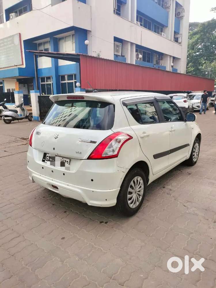 Maruti Suzuki Swift Vxi 2017