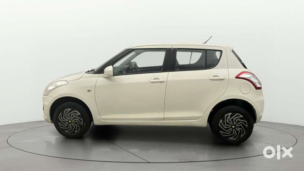 Maruti Suzuki Swift 1.2 Lxi (o), 2016, Petrol