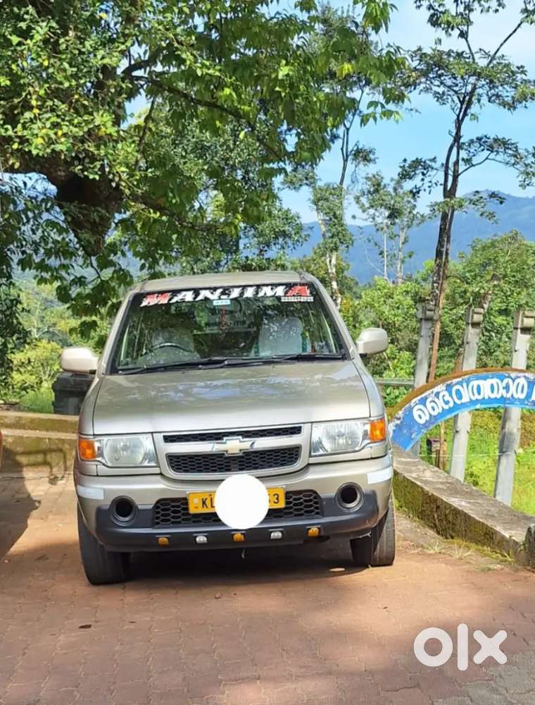 Chevrolet Tavera Neo 3 2015