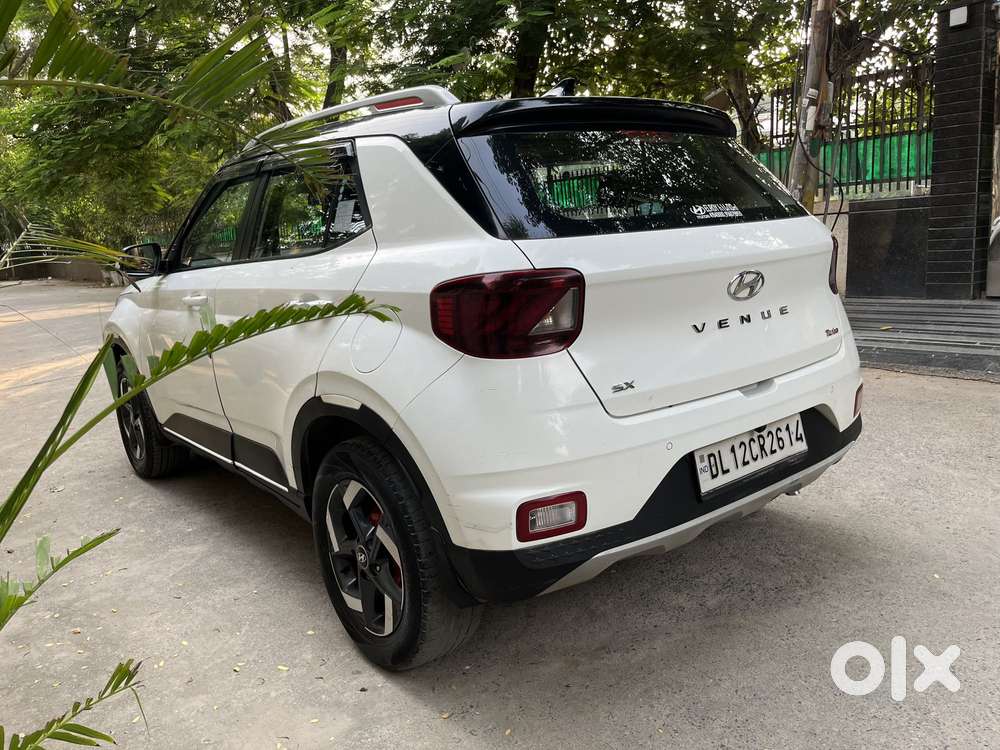 Hyundai Venue Sx Dual Tone Turbo, 2019, Petrol