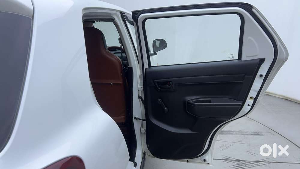 Maruti Suzuki S-presso Vxi At, 2020, Petrol