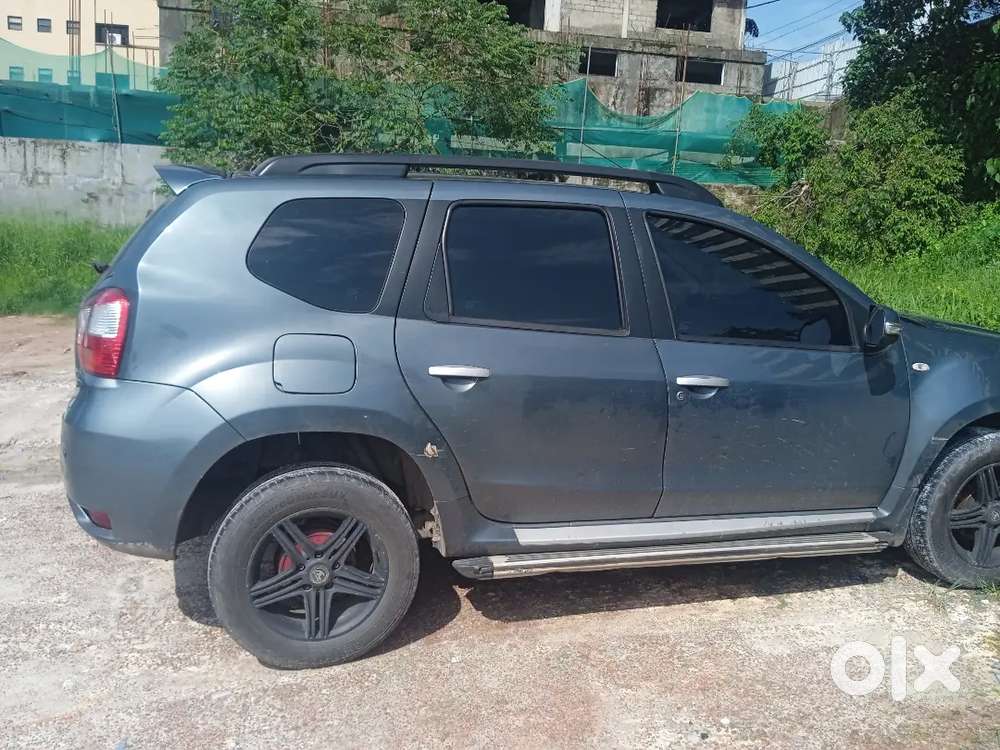 Nissan Terrano 2014 Diesel 150000 Km Driven