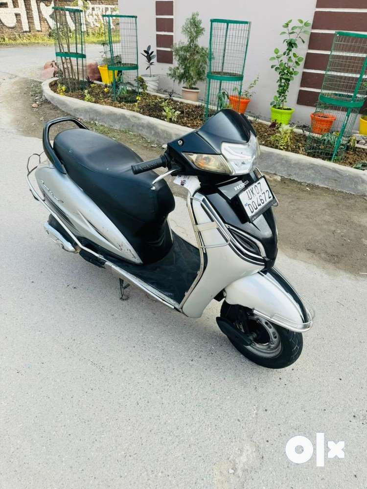 Activa 5g Buy Sell Second Hand Scooty in India Used Scooters in India OLX