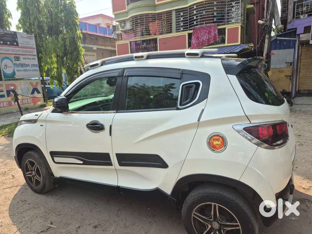 Mahindra Kuv 100 2016-2017 Mfalcon G80 K8 Dual Tone, 2016, Petrol