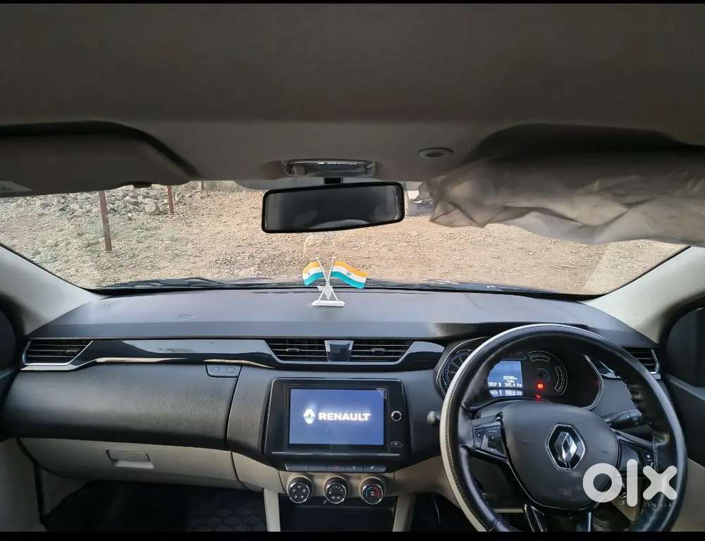 Renault Triber Rxt 2023 Petrol