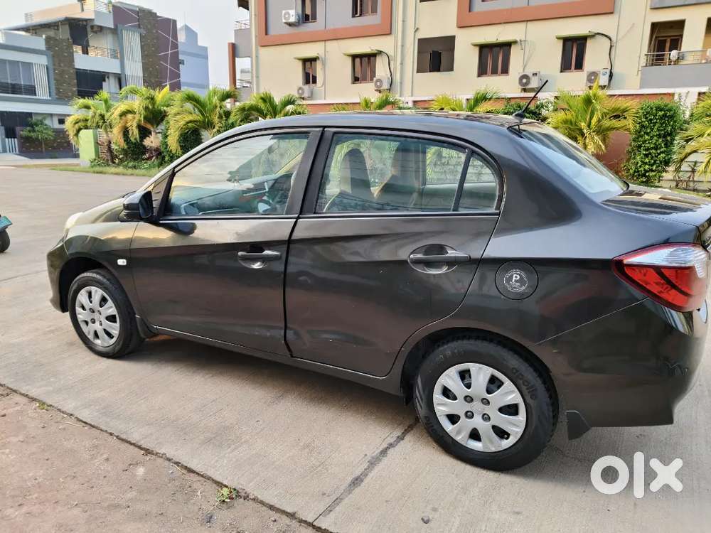 Honda Amaze Petrol 2016