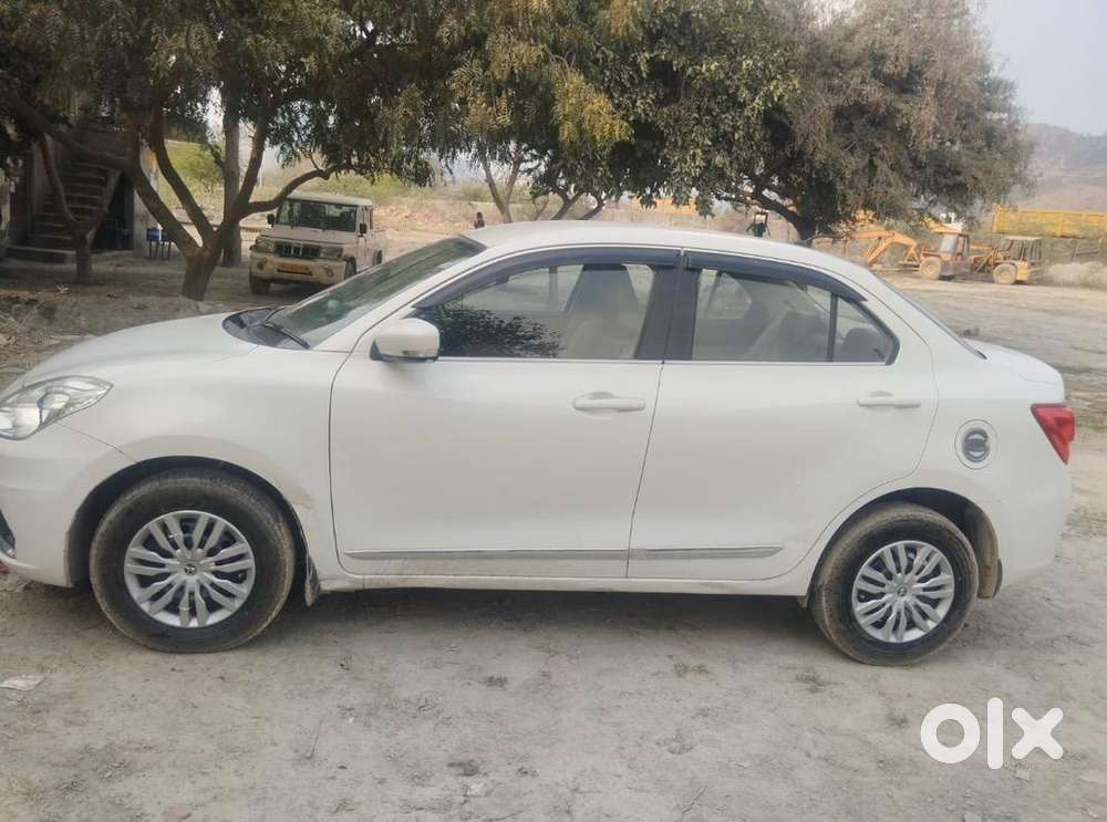 Maruti Suzuki Dzire 2022 Petrol Well Maintained