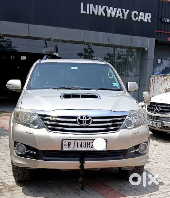 Toyota Fortuner 4x4 At, 2015, Diesel