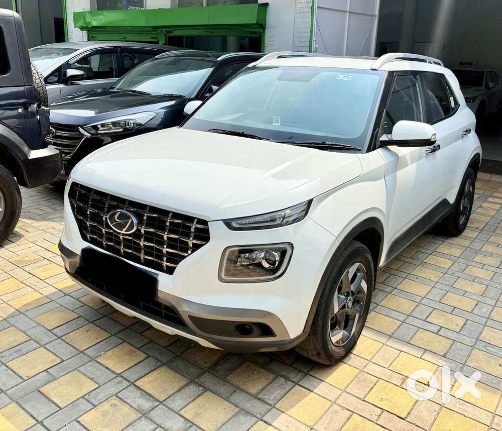 Hyundai Venue 1.0 Sx Plus Turbo Dct Dual Tone, 2019, Petrol