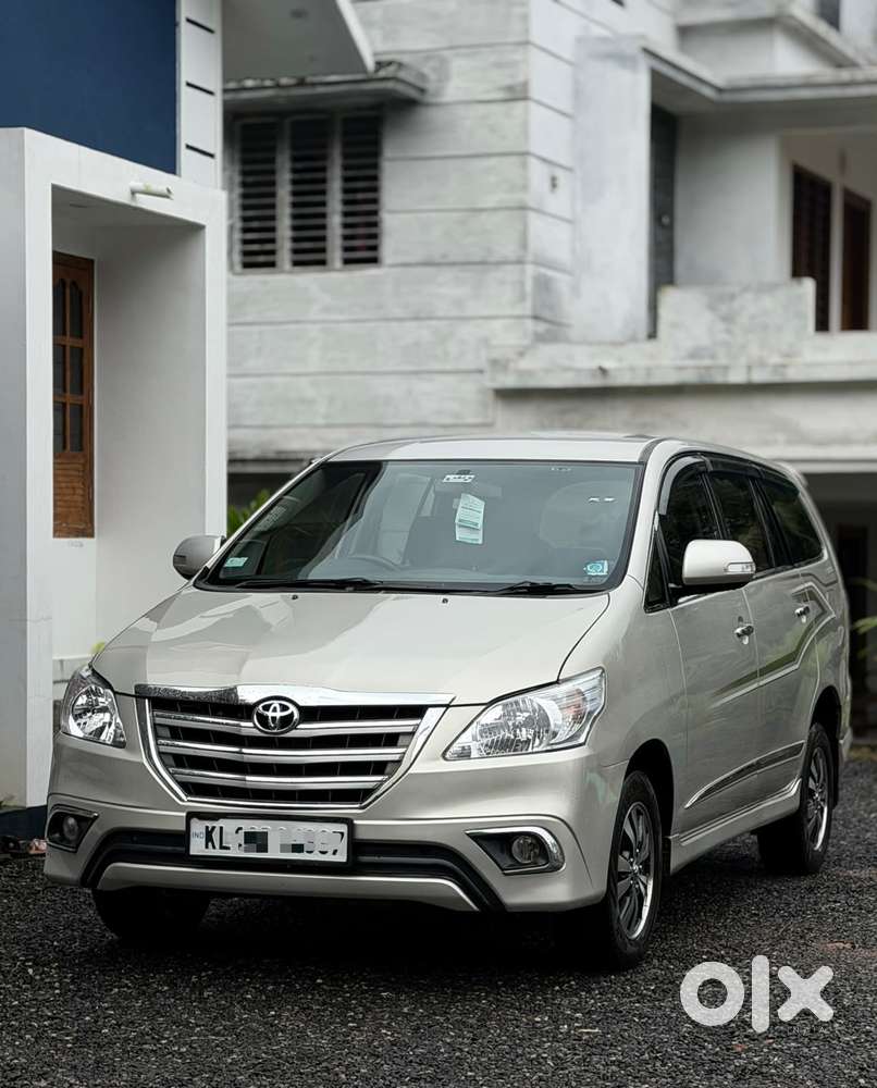 Toyota Innova 2.5 V 7 Str, 2016, Petrol