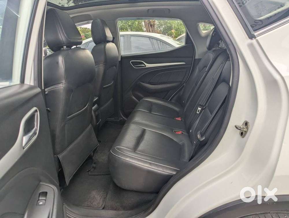 Mg Zs Ev Exclusive Pro Iconic Ivory, 2021, Electric