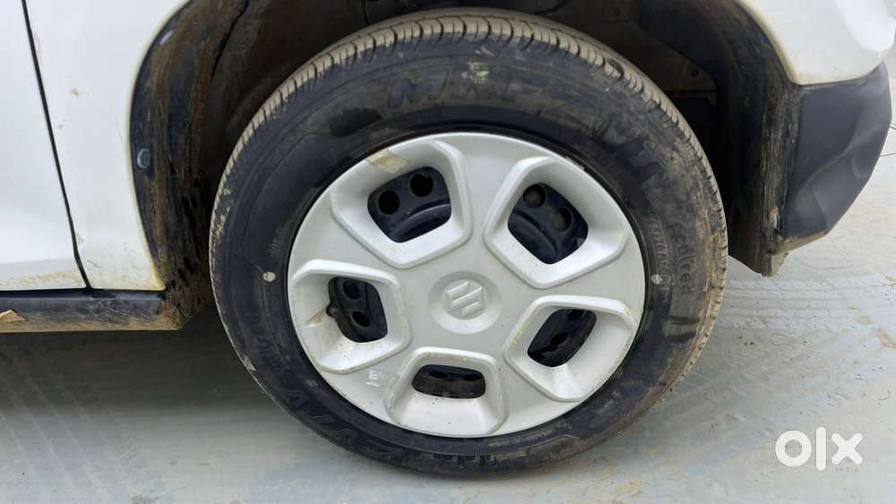 Maruti Suzuki S-presso Vxi Plus Amt, 2019, Petrol