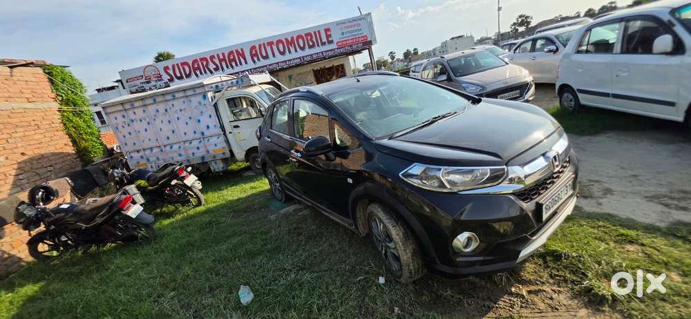 Honda Br-v I-vtec E Mt, 2019, Petrol