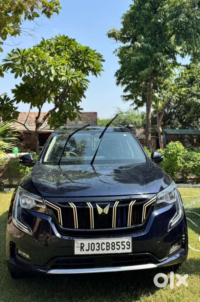 Mahindra Xuv700 2022 Petrol 70000 Km Driven