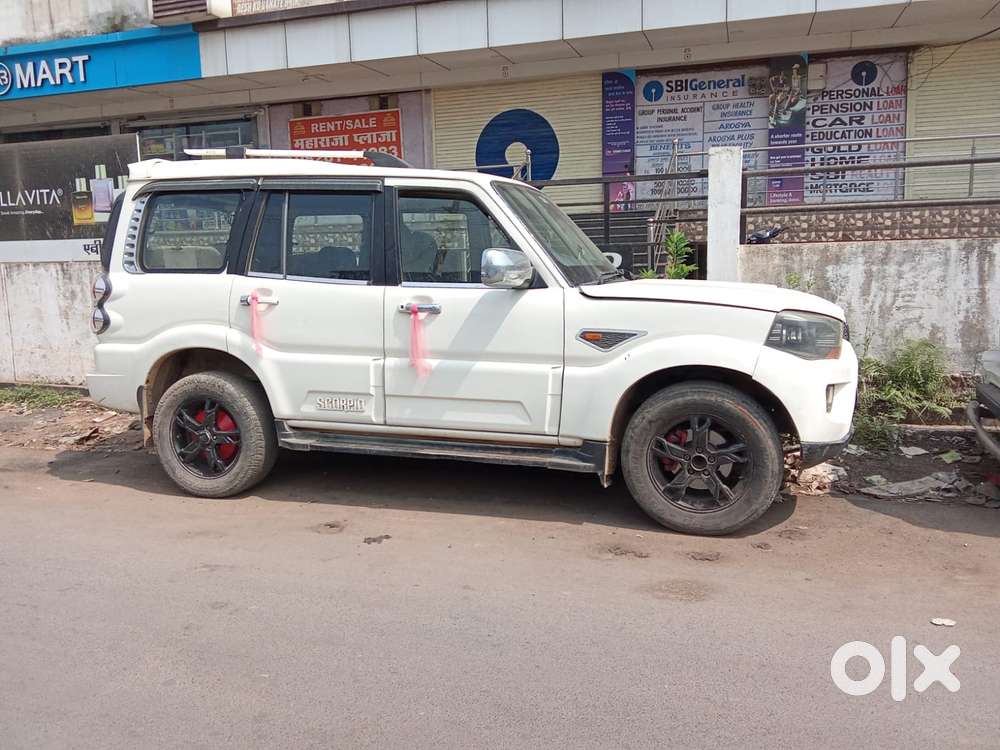Mahindra Scorpio S10, 2014, Diesel