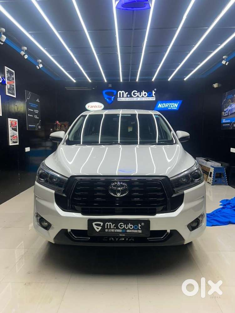 Toyota Innova Crysta 2018 Diesel Well Maintained