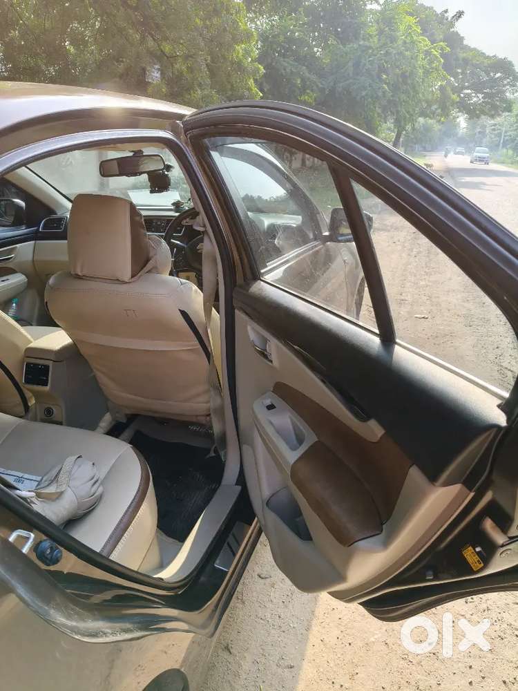 Maruti Suzuki Ciaz Zxi(o) 2015